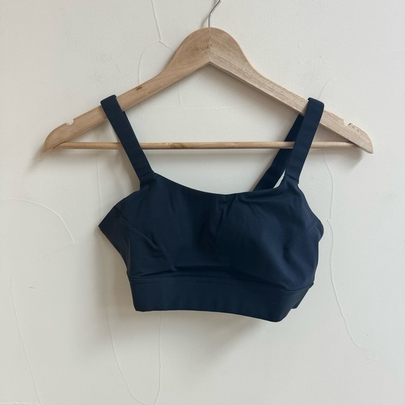 Aday Lighten Up Sports Bra Shadow Black Womens Size XS Activewear - Picture 4 of 10